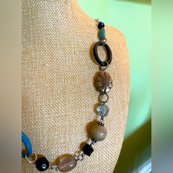 Elegant 3 Piece Turquoise and Silver Jewelry Bundle - Picture 9 of 16